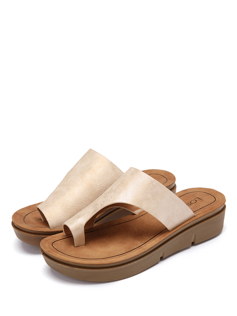 LOSTISY Women Toe Ring Slip on Soft Sole Casual Summer Sandals - MRSLM