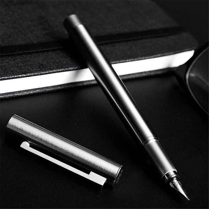 HongDian HD516 Metal Stainless Steel Fountain Pen Fine Nib 0.5mm Bright Silver Excellent Writing Gift Ink Pen for Business Office Home (0.5mm) - MRSLM